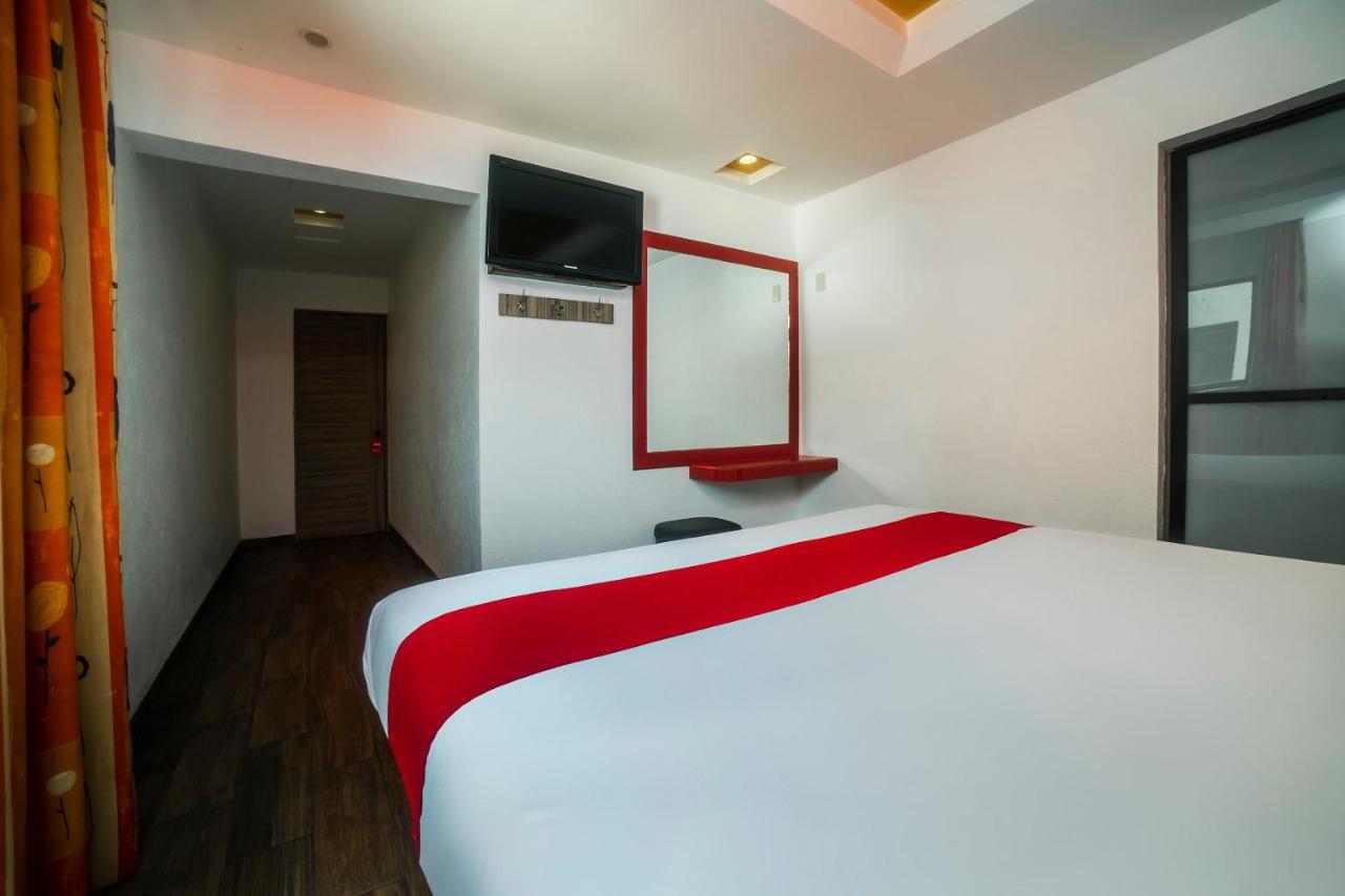 Sr92 Adults Only 2* Mexico City